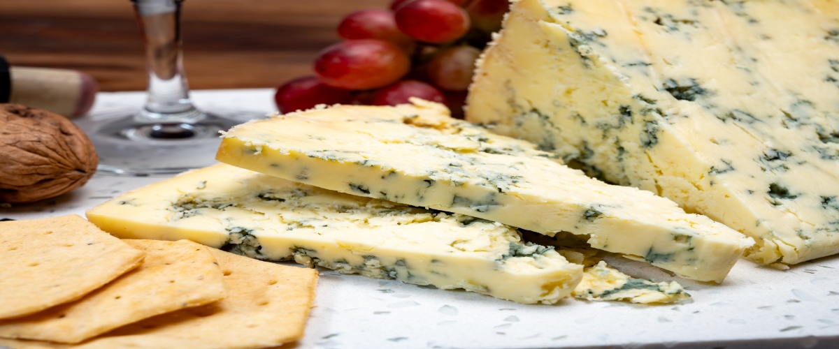 Discovering the Bold Flavors of Stilton Cheese and Perfect Pairings