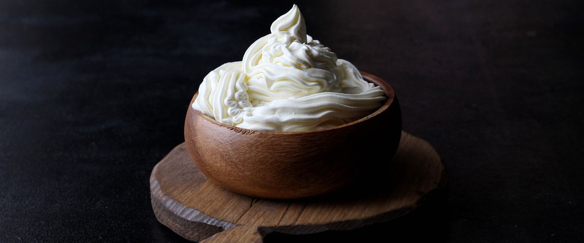 Mascarpone: The Versatile Italian Cheese that Everyone Loves