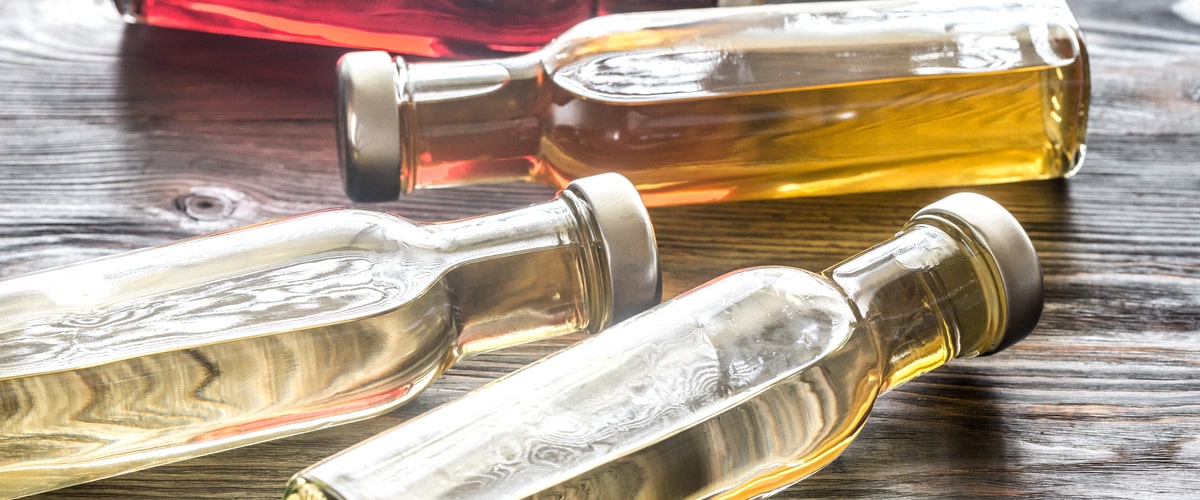 From Vine to Table: Exploring the World of Artisanal Vinegars